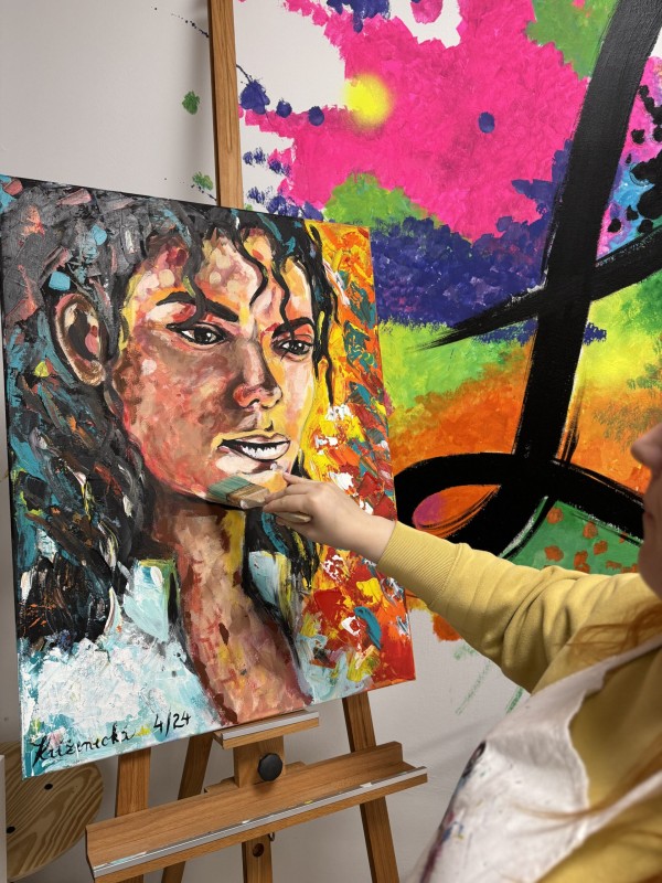 Zážitkové maľovanie ako kurz podľa vlastnej predlohy na veľké plátno